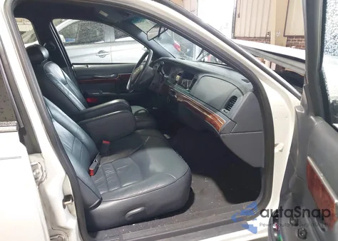 2002 Mercury Grand Marquis Gs from USA, damaged, VIN 2MEFM74W72X626928